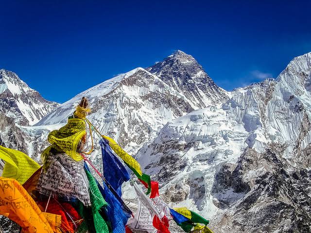 Easy Does It: Buddhist Teachings on Letting Go of Anxiety and Attachment